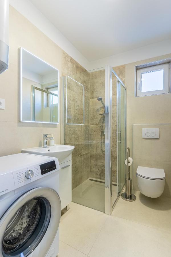 Apartman Vischetti Cres Exteriör bild