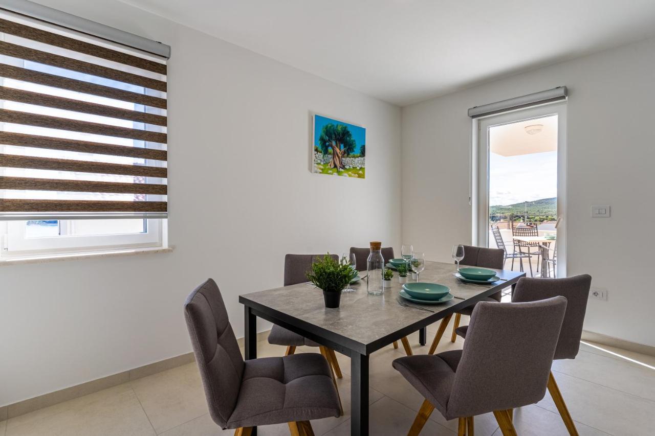 Apartman Vischetti Cres Exteriör bild