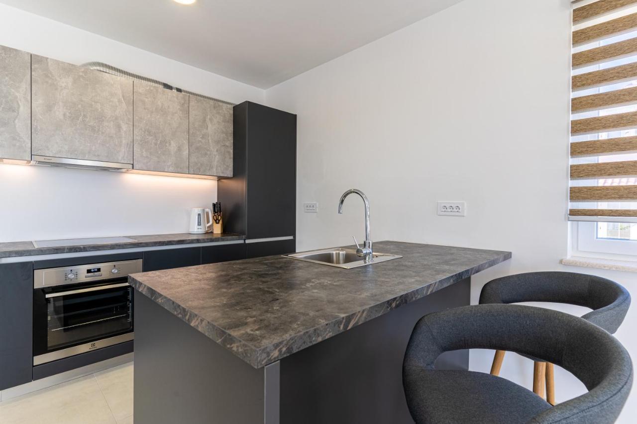 Apartman Vischetti Cres Exteriör bild